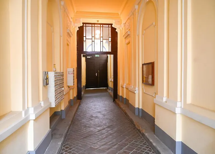 Cozy Near Naschmarkt & U4 Metro דירה *