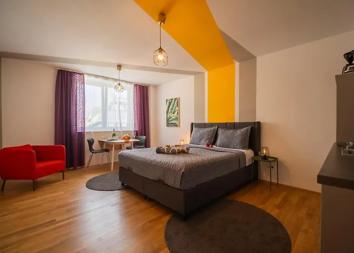 Cozy Near Naschmarkt & U4 Metro דירה